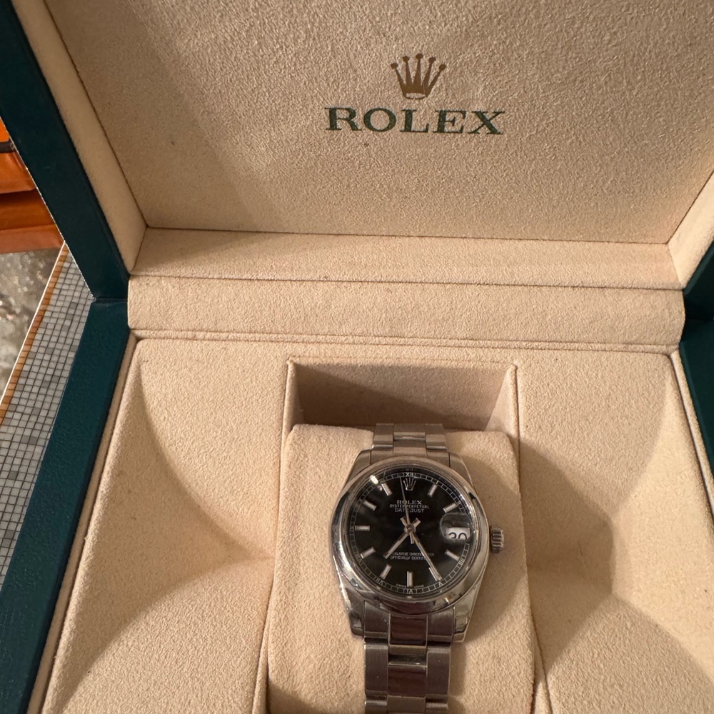 Sold Rolex oyster  31 mm